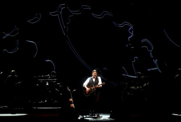 Il concerto di Cristiano De Andrè al teatro Regio di Parma - Foto