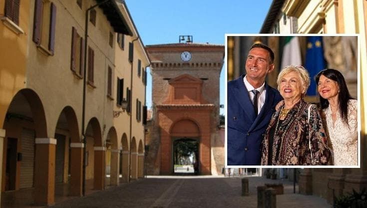 “Il mio paese uno dei più brutti al mondo”: Wanna Marchi fa infuriare la sua Castel Guelfo