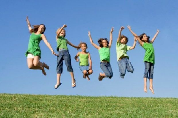 Bambini, dieci regole per un’estate a tutta salute 