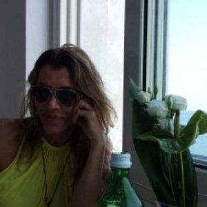 La nuora del magnate della Cnn rapinata a Napoli: "Ero arrivata 3 minuti prima..." 