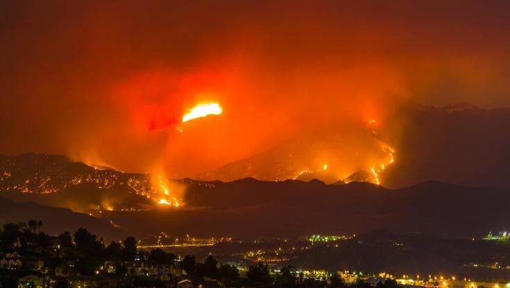 Catastrofi naturali, Swiss Re: 220 miliardi di danni nel 2025