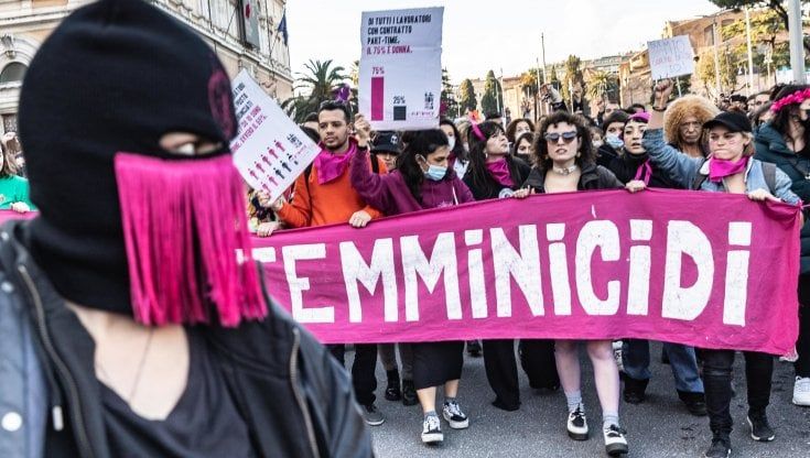 Donne, pacca sul sedere numero 2