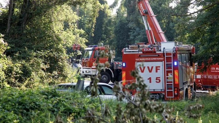 Senago, il padre di una ferita: “Ho temuto per mia figlia. Non dovevano essere in nove in auto”