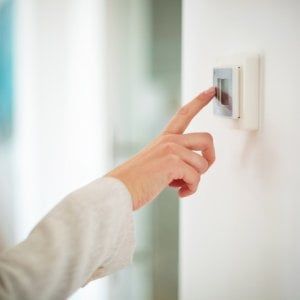 Mercato libero dell’energia, Antitrust tuona: “Basta rinvii, 2022 scadenza improrogabile”