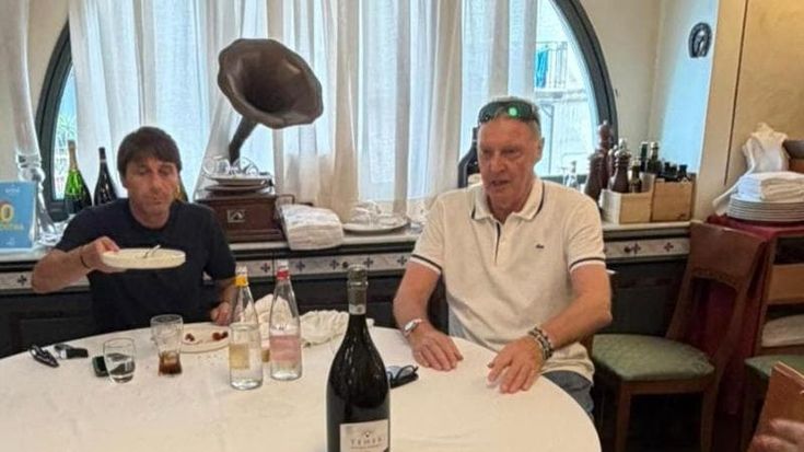 Conte e Krol a pranzo a Napoli