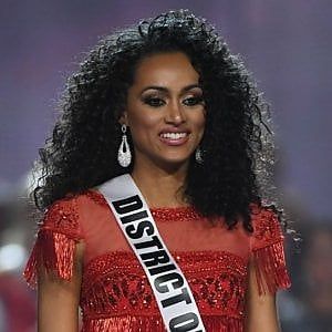 E' nata a Napoli la più bella d'America, Kara McCullough è Miss Usa 2017
