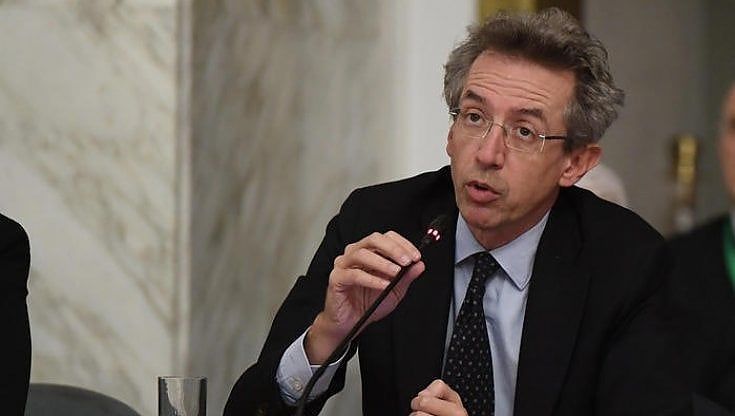 Con la mossa di Manfredi è tornata la politica