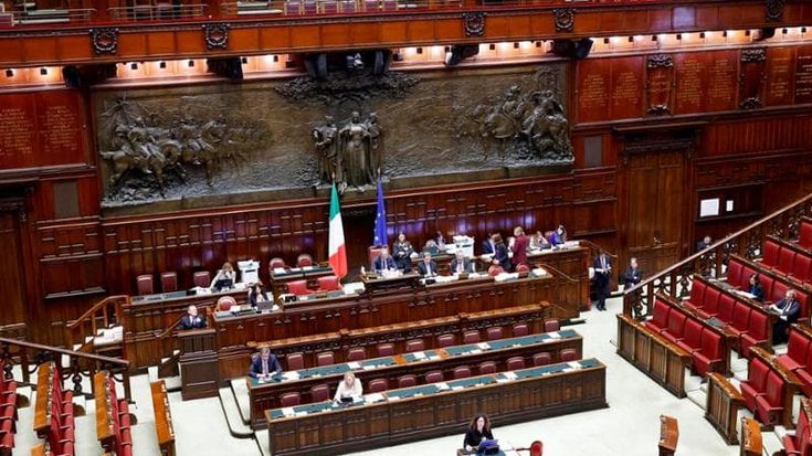 Mps, la lettera della procura alla Giunta per le autorizzazioni. I 5s: “Giorgetti spieghi”