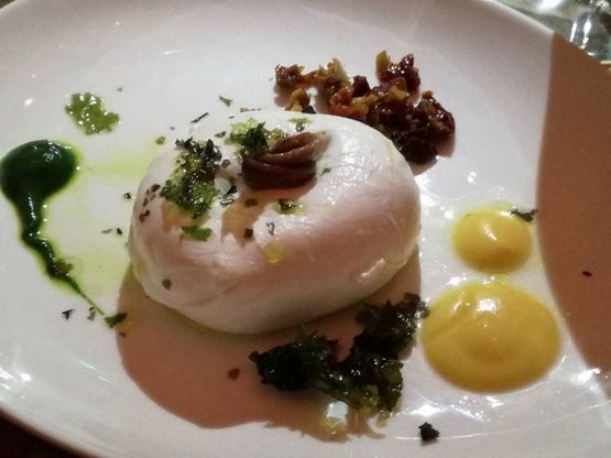 Nella Stanza del gusto l'abbraccio tra cucina napoletana e cucina pugliese