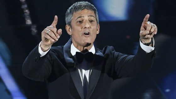 Rai, Fiorello dopo l'articolo di Repubblica: "Riprendo la trattativa con viale Mazzini"