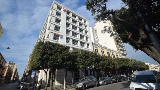 Banca Popolare di Bari, nel giorno di San Nicola il cda decisivo sulla trasformazione in Spa e il caso Tercas