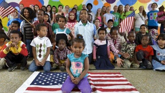 Usa, nuovo taglio all'accoglienza dei rifugiati: saranno solo 30mila