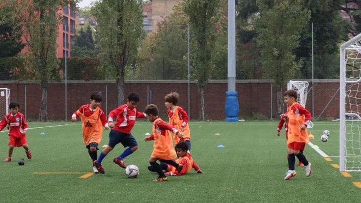 Calcio per tutti, il campo della San Crisostomo aperto ai più piccoli