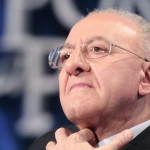 Tar accoglie il ricorso, De Luca torna sindaco