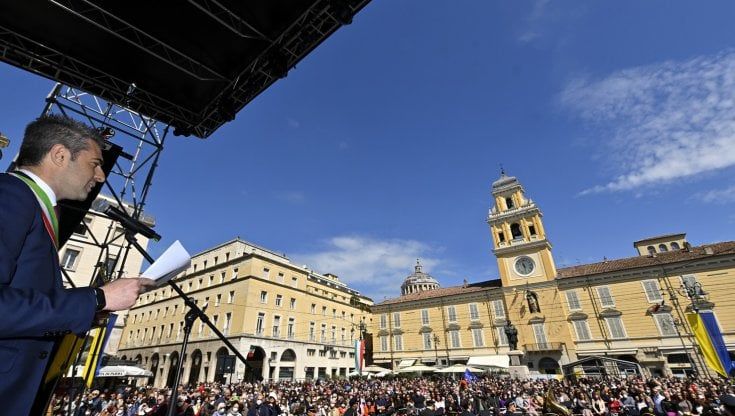 25 Aprile, Pizzarotti: "Parma è a fianco del popolo ucraino" 
