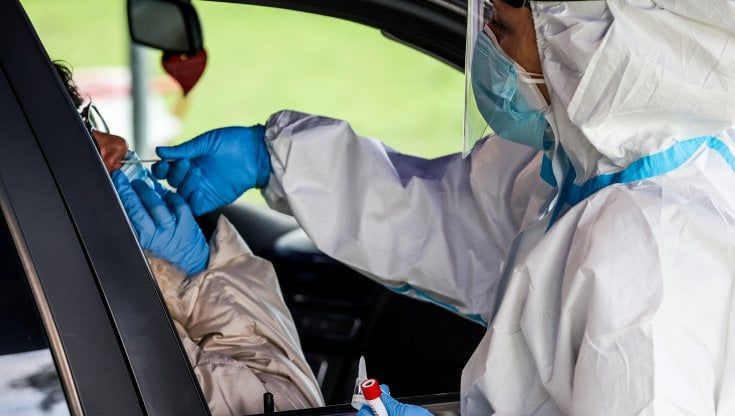 Coronavirus, il bollettino di oggi 5 marzo: 24.036 nuovi casi e 297 morti