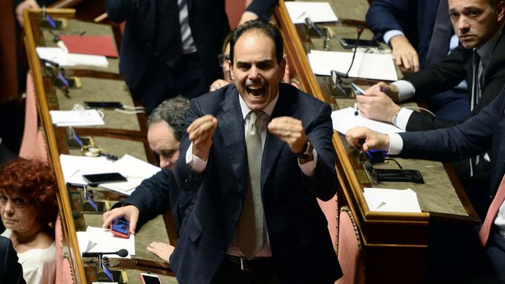 La manovra slitta ancora. Ultime liti tra M5S e Lega e caos sulle coperture