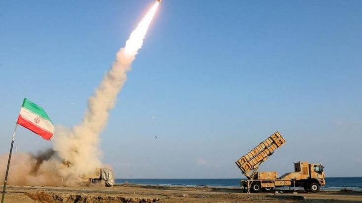 L’arsenale di Teheran: missili e difese aeree con l’aiuto di Cina e Russi
