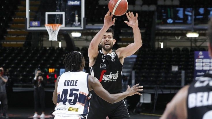 Playoff, stasera Brindisi-Virtus. Djordjevic:"Loro favoriti e non solo con noi” 