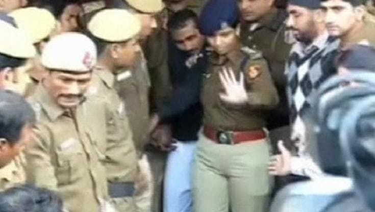 India: scorta anti-linciaggio per l'autista di Uber accusato di stupro