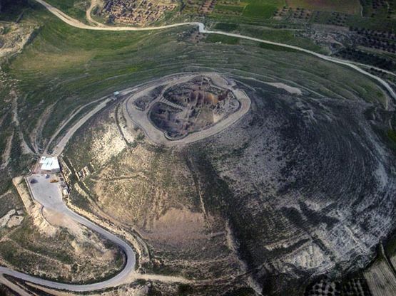 Il mosaico della pace in Terra Santa