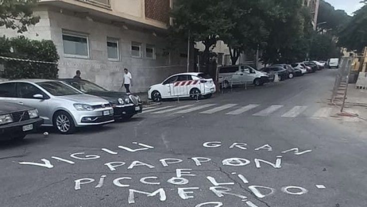 Scritte in strada: "Vigili miserabili". Caccia ai vandali di Roma Nord