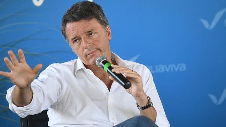 Renzi scarica Schmidt candidato e la destra che lo corteggia: “Non hanno classe dirigente”