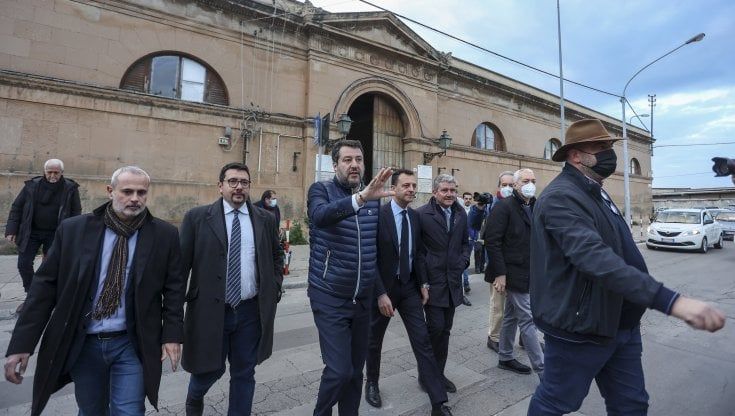 Salvini snobba Musumeci e trova l'intesa a destra: c'è un piano senza Meloni