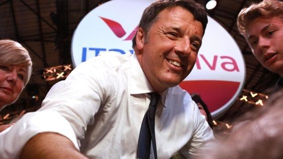 Renzi, Italia Viva: "Già 10mila iscritti, 50 parlamentari entro l'anno". "Prendere voti a destra e sinistra, no litigi col Pd"
