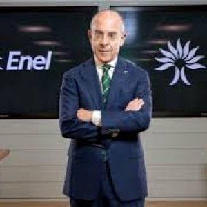 Enel conti in crescia e via alla banda larga