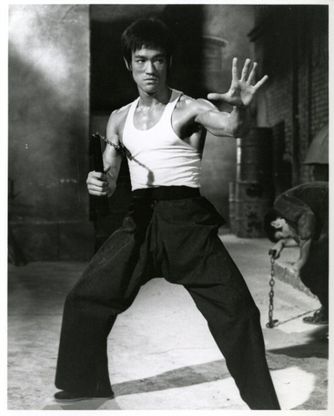 Bruce Lee, la leggenda rivive in quattro film restaurati e un biopic in arrivo