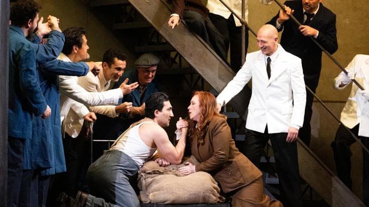Prima della Scala, l’orgoglio di Milano snobbata dal governo: “Opera del coraggio”