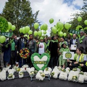 Londra, due anni dopo l'incendio della Grenfell Tower. I parenti delle vittime chiedono giustizia