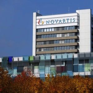 Novartis nei guai in Grecia. Il governo: "Corrotti politici e funzionari della sanità"