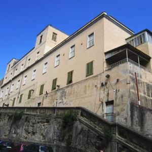 Opg, il Comune appoggia gli occupanti