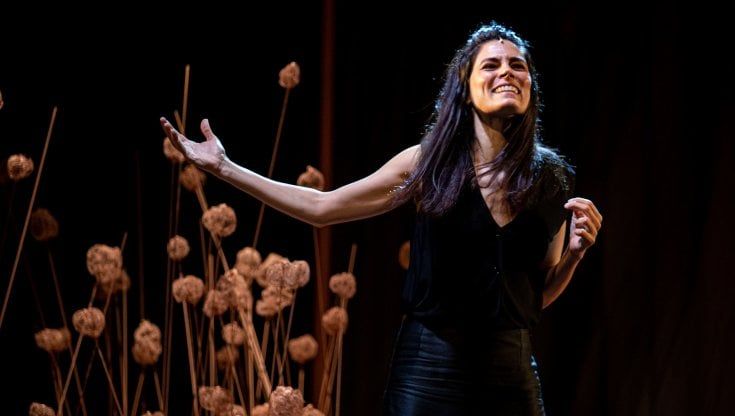 Valeria Solarino: "Così porto in scena l'odissea della transizione"