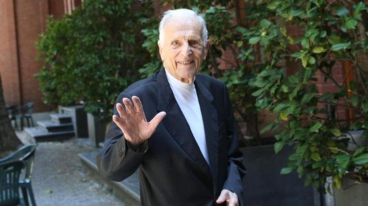 Garattini “Troppi doppioni e zero controlli sull’efficacia”