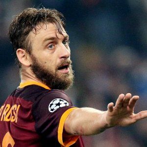 Roma, De Rossi pronto per Barcellona. Gervinho si fa male in nazionale