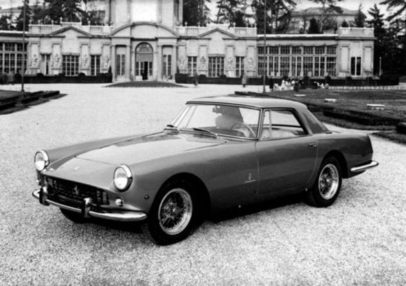 Livrea #26, ispirata alla Ferrari 250 GT Coupé Pinin Farina del 1959