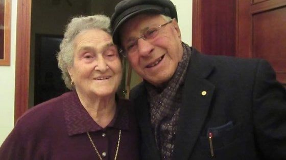 Brindisi, marito e moglie uccisi dal Coronavirus in una settimana: stavano insieme da 82 anni