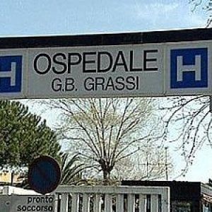 Roma, gli esami delle analisi si spostano dal Grassi al San Camillo: scatta la petizione per impedirlo