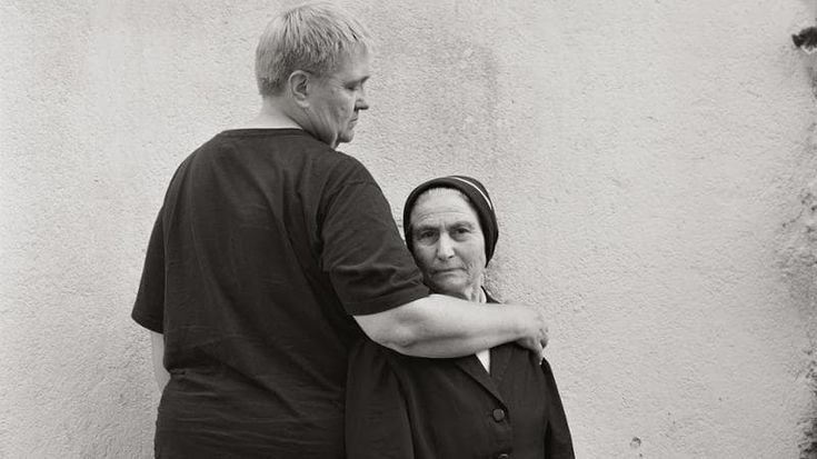 La fotografa Andrea Modica: “Nelle mie foto analogiche c’è un’Italia che non sappiamo più vedere”