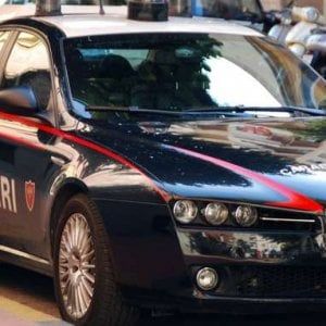 Bari, tenta di violentare una turista francese durante la movida: arrestato 21enne