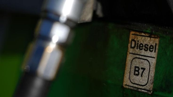 Carburanti, l’allarme Aie: “Mercato del diesel ancora sotto pressione nel 2027”