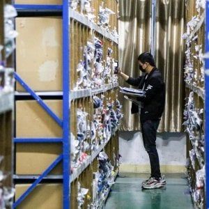 Black Friday, abbigliamento ed elettronica nei piani degli italiani. Carrello "virtuale" più ricco al Sud