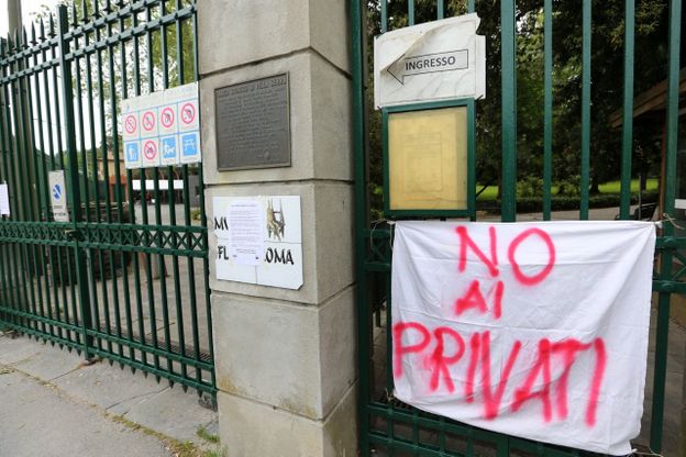 Genova, presidio di protesta a Villa Serra a Comago: "No all'affidamento ai privati"