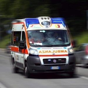 Monticelli, operaio schiacciato da lastrone di cemento
