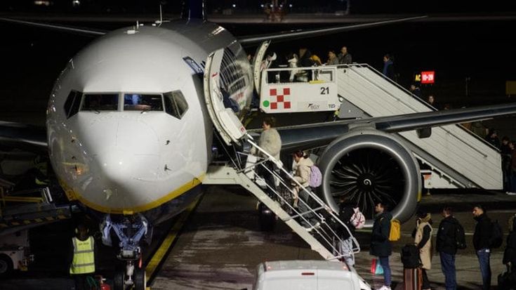 Viaggio fra le cause del caro voli, Ita ha 20 aerei fermi negli hangar
