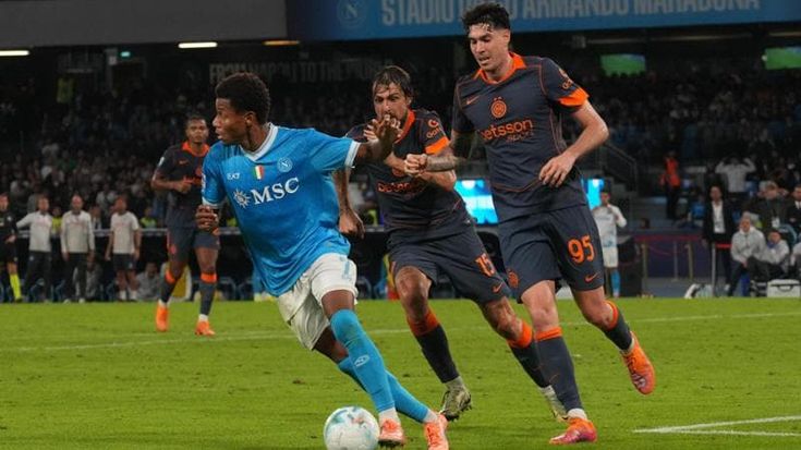 Il Napoli, arriva l’ora della svolta per gli azzurri con i nuovi equilibri e il contropiede