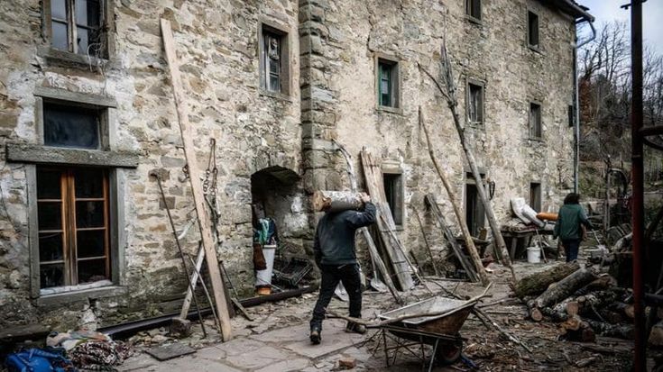 Nella valle degli elfi resistono in pochi: “Niente luce e wi-fi, giù le mani da Tolkien”